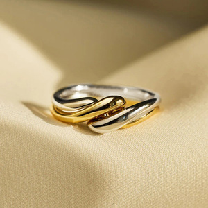 Nuevo Anillo de Dedo Elegante de Dos Tonos, Joyería Creativa para Mujer con Baño Electrolítico - Product Image 6