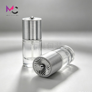 Flacon en verre Muchen Packaging 30 ml avec tête pompe pour fond de teint, crème BB, flacon distributeur de cosmétiques - Product Image 1