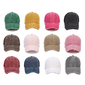 Casquette de baseball classique sportive en coton, ajustable, unie, avec logo brodé personnalisé - Product Image 1