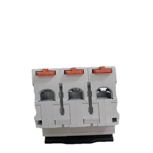 เบรกเกอร์ขนาดเล็ก Lovato P1 MB 3P C40 6kA - Product Image 5