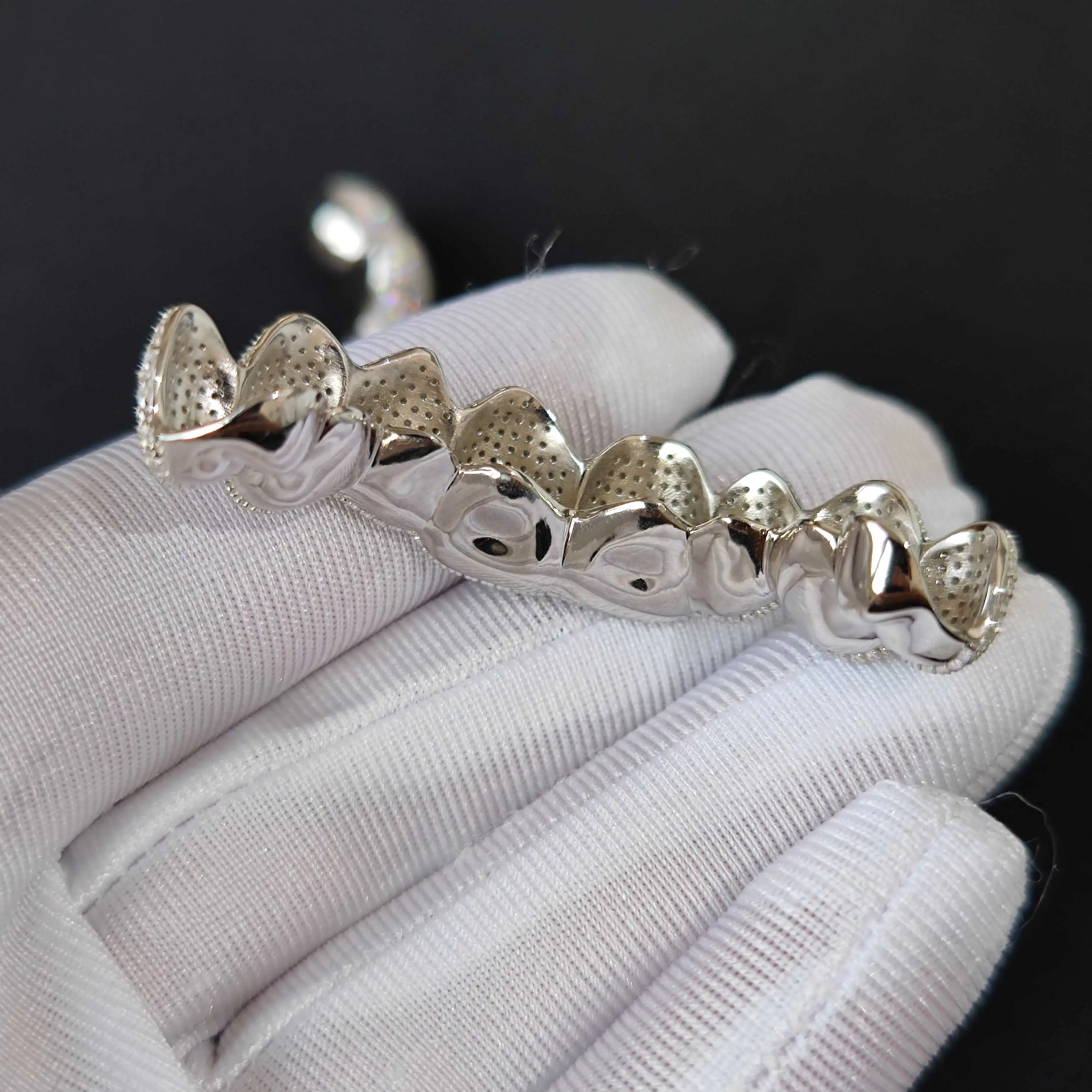 Vendita calda su misura personalizzato dente Sterling VVS Moissanite diamante Mens Iced Out Grillz decorazione dei denti
