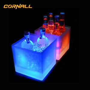 Giá Rẻ <span class=keywords><strong>Led</strong></span> Vuông <span class=keywords><strong>Ice</strong></span> Xô <span class=keywords><strong>Ice</strong></span> <span class=keywords><strong>Cube</strong></span> Khuôn Silicone Xô Khác Nhau Đồ Uống Bồn Tắm - Product Image 2