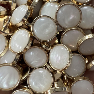 שרף פטריות שרף על כפתורים-עיצוב 2 חלקים לבגדים, רב גדלים 8-16 מ "מ - Product Image 1