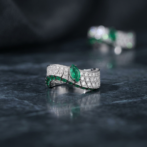 Luxury Women Emerald Cocktail <b>Ring</b> Bowknot Design Pave Set Diamonds 18K Gold Fine Jewelry Party <b>Statement</b> <b>Ring</b> - Product Image 3