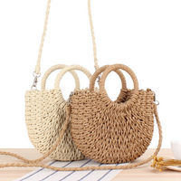 2026 Heißer Verkauf Papierstroh Strandkorb Tasche Große Strandtasche Schultertasche Designer Strohtaschen Damen Tragetaschen