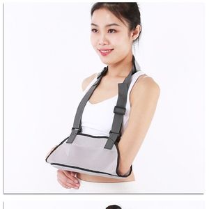 Breathable children's forearm sling, sports shoulder and neck brace, wrist brace, arm fracture fixation belt, arm sling - Product Image 1