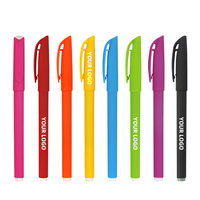 Stylos gel à encre noire personnalisables de 0.5mm Stylos neutres en plastique de qualité professionnelle directs d'usine avec crochet coloré Couleurs d'encre noire