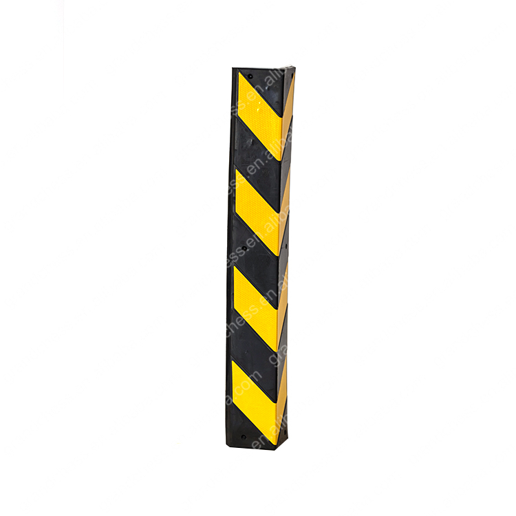 2.5kg Grandchess Anti-collision Rubber Protector Corner Guards With Yellow Reflective Tape