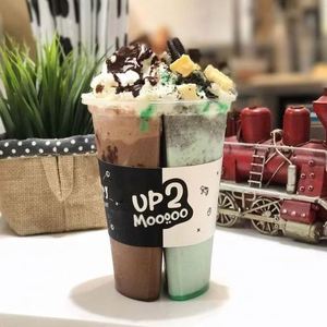 Custom logo Printed <b>Plastic</b> PP Party Friend Share <b>Cup</b> 2-compartment Split <b>Cups</b> With Lid and Straw - Product Image 3