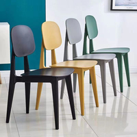 Chaise en plastique empilable minimaliste, chaise de salle à manger écologique pour restaurant, salon, café, boutique