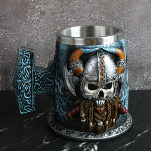 Кружка для пива в средневековом стиле викингов, из нержавеющей стали, большая емкость, немецкий винтажный рельефный дизайн, экологичная, с ручкой для вечеринок - Product Image 5
