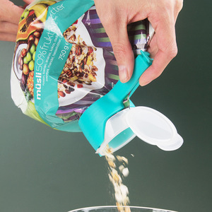 Multi-purpose Food Bag Sealing Clip With Spout Reusable Moisture Proof Sealer Pour Storage Bag Snack Sealing Pour Clip <b>Kitchen</b> - Product Image 3
