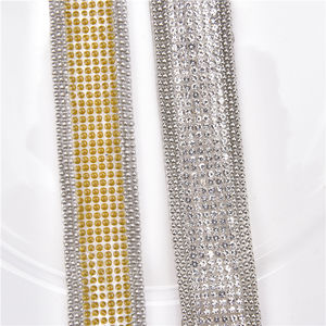 Cinta termoadhesiva de pedrería y cadena de cuentas de cristal termofijable al por mayor para vestidos de novia, <span class=keywords><strong>ropa</strong></span>, cinturones, pantalones, zapatos y adornos para bailes - Product Image 6