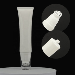 Venta de Fábrica: Tubos Cosméticos Ovalados de Plástico Transparente de 25ml-60ml con Aplicador de Silicona con Cabeza de Bola para Masajes - Product Image 1