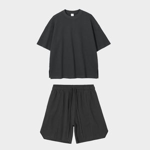 Conjunto de Dos Piezas Unisex de Algodón, Camiseta de Cuello Redondo y Pantalones Cortos con Cintura Elástica, Color Sólido, Corte Holgado, Ropa Casual de Verano - Product Image 6