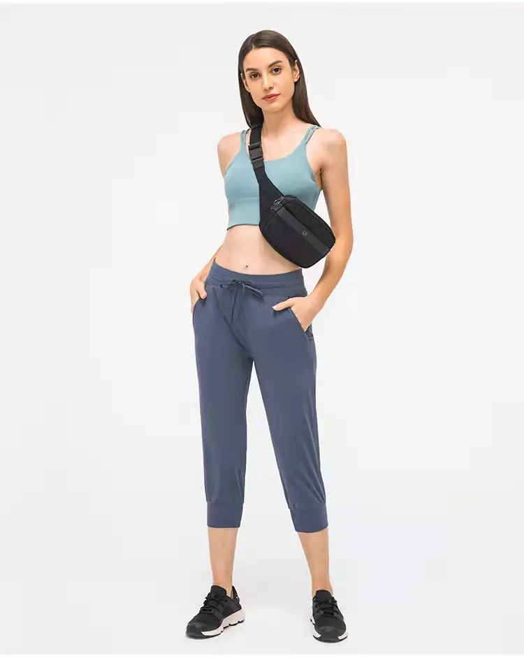 Celana Yoga Capri Longgar Hitam Klasik, Celana Yoga Capri dengan Kantong, Celana Yoga Capri Harga Terbaik