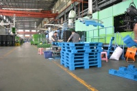 HUADING Grande palette d'entrepôt à un étage en plastique HDPE à 4 voies avec renfort en acier empilable pour un stockage efficace