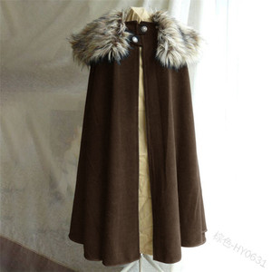 Cape de <span class=keywords><strong>costume</strong></span> médiéval d'hiver pour hommes, manteau de cape de cosplay avec col en fourrure, cape gothique de haute <span class=keywords><strong>qualité</strong></span> pour femmes, <span class=keywords><strong>costume</strong></span> d'<span class=keywords><strong>Halloween</strong></span> - Product Image 4
