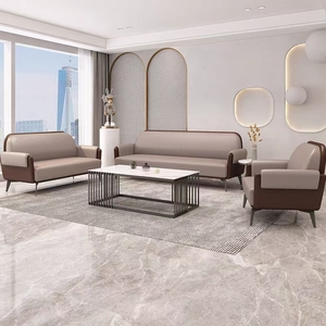 Sofá Ejecutivo Chesterfield de 3 Plazas para Recepción de Oficina, para Visitas, Área de Estar Moderna - Product Image 4