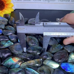 Pendentif en pierres précieuses naturelles en gros, <span class=keywords><strong>labradorite</strong></span> bleue et <span class=keywords><strong>jaune</strong></span>, tranches de cristal colorées à reflets, idéal pour la décoration et les cadeaux - Product Image 5
