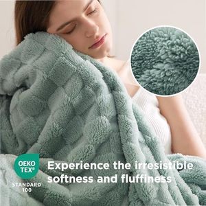 Manta de Lana a Cuadros 3D en Verde Salvia, Tejida en Poliéster, Suave y Acogedora, para Sofá, Cama, Venta al Por Mayor del Fabricante - Product Image 4