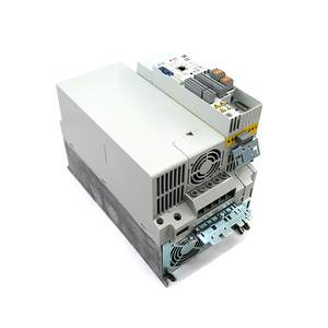 อินเวอร์เตอร์ความถี่ Lenze รุ่น E84AVTCE2234VB0 สำหรับเครื่องจักรอุตสาหกรรม - Product Image 1