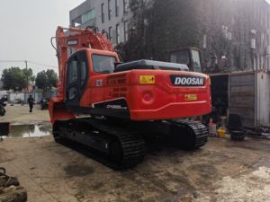 Prêt à expédier DX225LC-9C de pelle sur chenilles Doosan DX225LC de 22 tonnes d'occasion de haute qualité en bon état à vendre à bas prix - Product Image 4