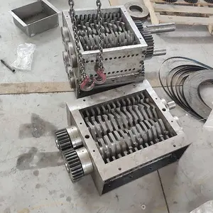 Atık tekstil giysi parçalayıcı makine/hurda Metal çelik parçalayıcı/kullanılmış lastik parçalayıcı çevre koruma için