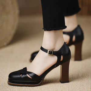 รองเท้าเจ้าสาวแบบสวมสไตล์แมรี่เจนสำหรับผู้หญิง คอลเลคชั่นฤดูใบไม้ร่วง-ฤดูร้อน ปี 2026 ส้นหนา ระบายอากาศได้ดี สายไขว้ หนังแท้ - Product Image 4