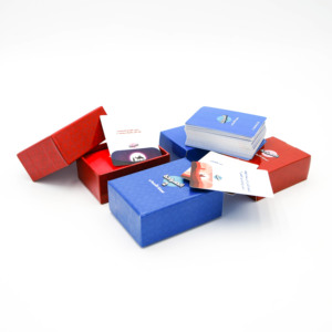 Fabriek Groothandel Ruilkaart Hoezen & Vitrine Booster Packs Folie Verpakking Voor Afdrukken Voor Gezinnen - Product Image 2