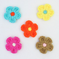 Pas cher bricolage Crochet fleurs accessoires vêtements tricoté Amigurumi fleur T-shirt broche de poitrine