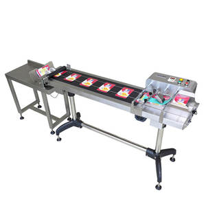 Máquina automática de paginación del alimentador del apilador de bolsas de plástico y cartón con máquina transportadora de mochilas <span class=keywords><strong>escolares</strong></span> - Product Image 2
