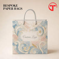 Boîte cadeau de luxe en forme carrée pour peinture à l'huile, sac d'emballage sérigraphié, boîte vide réutilisable fabriquée en Chine pour anniversaire et Thanksgiving
