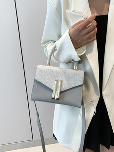 Sac à bandoulière décontracté tendance, sac carré minimaliste, sac à main rétro pour femmes - Product Image 3