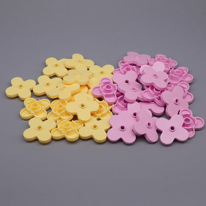 Blocs de construction en plastique ABS faits à la main, remplis de petites billes, compatibles avec les fleurs à quatre feuilles, jouet de construction de 40 pièces - Product Image 1