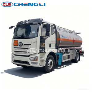 Camion-citerne à huile FAW 6x4 antidéflagrant et stable avec citerne de précision - Product Image 1