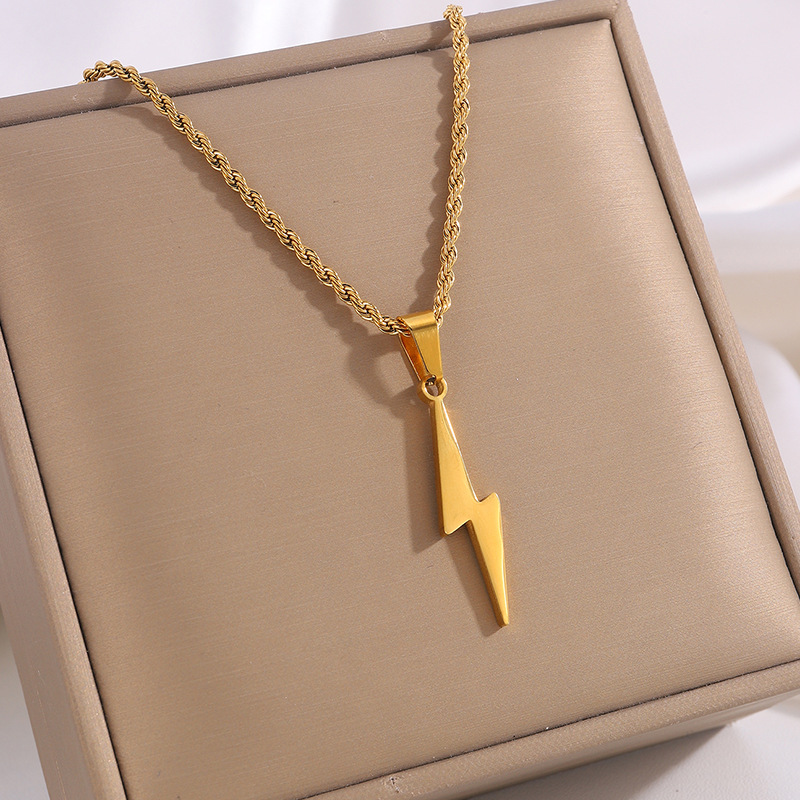 collier torsadé doré-éclair