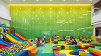 Panel WPC Ramah Lingkungan Gradasi Hijau untuk Sekolah, Rumah Sakit, Taman Kanak-Kanak, Luar Ruangan, Tahan Air, Tahan Api B1, Tangga Modern, Kamar Mandi