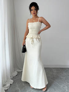 La nuova collezione estiva presenta un piccolo Top all'americana elegante ed elegante, una gonna a figura intera e un Set di abbigliamento femminile alla moda - Product Image 1