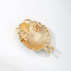 Promotion : Broche Vintage Européenne en Alliage avec Strass, Motif Floral 3D Rose et Mouton Coloré, pour Costume et Manteau Femme, Décoration de Fête - Product Image 5