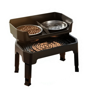 Mangeoire surélevée réglable <span class=keywords><strong>en</strong></span> hauteur pour animaux de compagnie avec barrière anti-éclaboussures, station d'alimentation 2-<span class=keywords><strong>en</strong></span>-1 <span class=keywords><strong>en</strong></span> plastique de qualité alimentaire pour chiens et chats, double gamelle - Product Image 1
