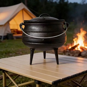 Marmite traditionnelle africaine en fonte bon marché 1/4 #   Marmite en fonte à trois pieds pour le camping et la cuisine en plein air, en vente - Product Image 3