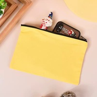 Tas Kosmetik Kasual Lembut Bergaris Musim Semi Musim Panas Baru dengan LOGO Custom Grosir, Tas Perjalanan Besar Portabel, Tas Makeup Tangan untuk Siswa