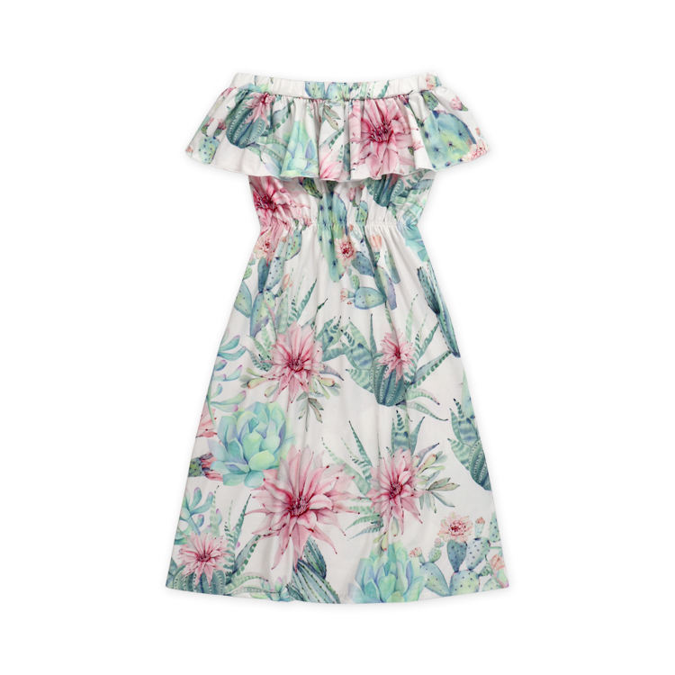 ชุดเดรสเปิดไหล่5