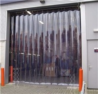 Rouleau de rideaux en PVC 300*2mm Bandes de rideaux en PVC flexibles Rideau en plastique PVC transparent pour entrepôt