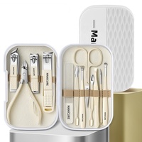 Ensemble de manucure et pédicure 12 pièces, kit de coupe-ongles en acier au carbone, pince à cuticules, ciseaux de manucure, ensemble d'outils pour les ongles avec étui de rangement
