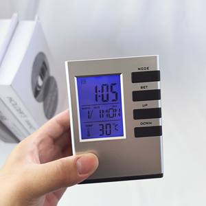 Tempat Pena Digital Senyap Promosi, Organizer Meja, Jam Alarm LCD dengan Lampu Latar, Kalender, Suhu Ruangan, Dioperasikan dengan Baterai - Product Image 4