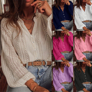 Camicetta Elegante Estiva 2025 da Donna con Scollo a V, Maniche Lunghe, Bottoni e Pizzo in Poliestere Traspirante per la Moda Autunnale - Product Image 2