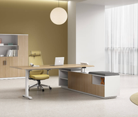Bureau de direction en coin en forme de L-Maximise l'espace de bureau pour les gestionnaires