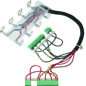 Kit di alimentazione e tensione Hager Hzi411 per interruttori di commutazione Hic425g, larghezza 7,5 cm, altezza 15,5 cm - Product Image 1
